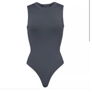 SKIMS SWIM SLEEVELESS ONE PIECE | GUNMETAL XXS